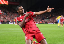 Александер Исак. Фото: ФК "Ливерпуль"©