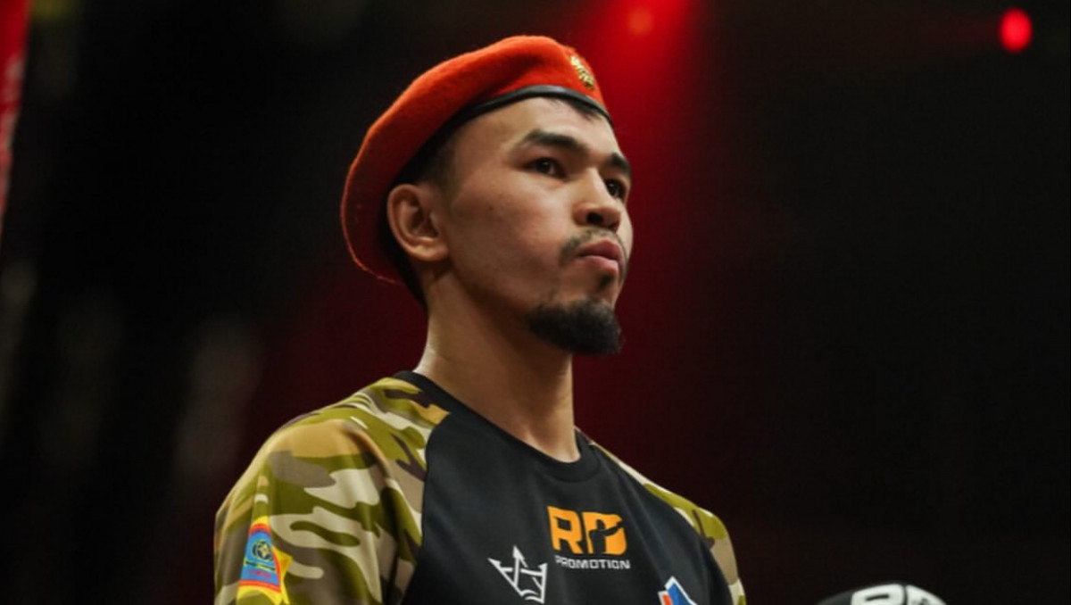 Казахстанский боксёр взлетел в мировом рейтинге после нокаута за 82 секунды