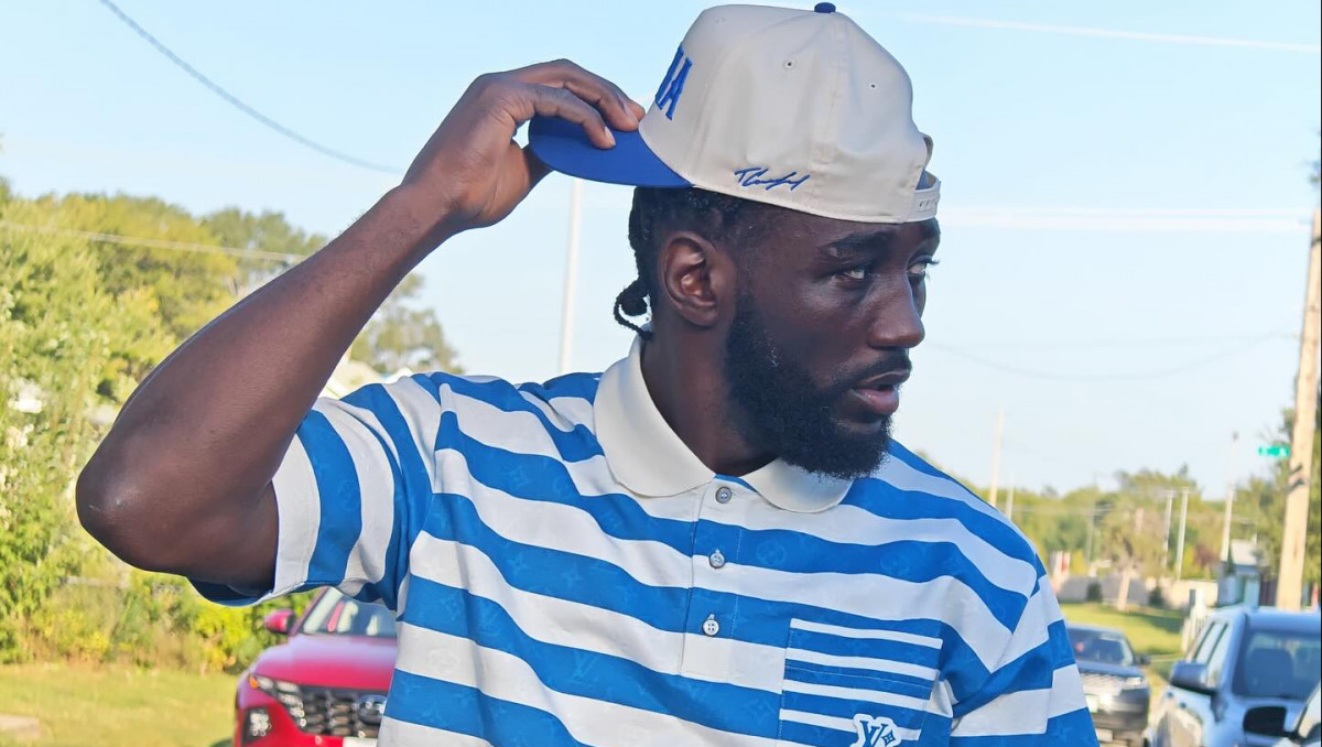 Выяснилось, почему не состоялся бой Кроуфорда против боксёра с 35-0