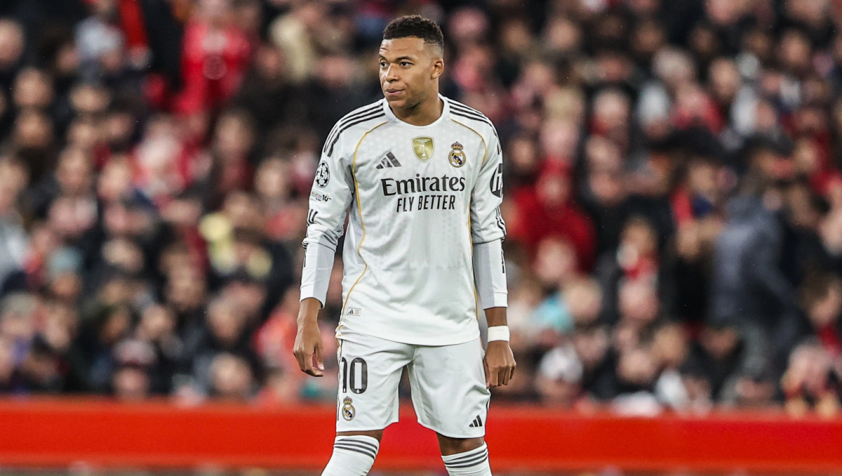 Килиан Мбаппе искючён из состава "Реала"