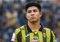 Дастан Сатпаев. Фото: ФК "Кайрат"©