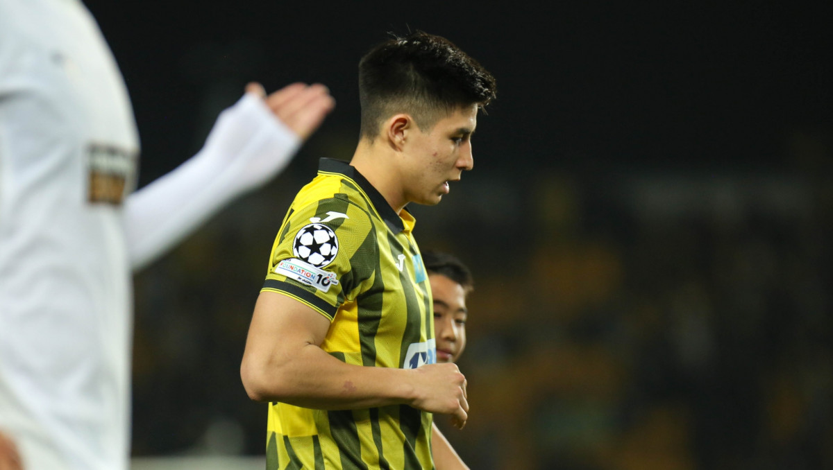 Дастан Сатпаев уделал обладателя "Золотого мяча" и возглавил мировой рейтинг