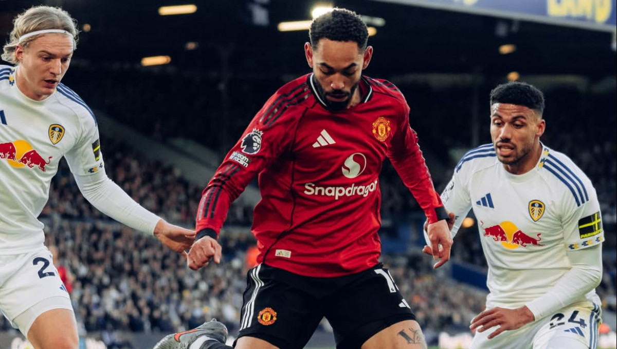 Сенсацией завершился выездной матч "Манчестер Юнайтед" в АПЛ