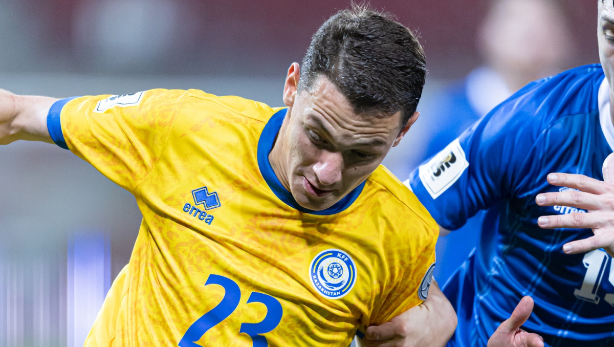 Кто играет на позиции Чеснокова в "Хартс"? Его ждёт бешеная конкуренция