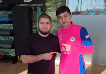 ©instagram.com/khabib_nurmagomedov/