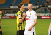 Александр Мартынович и Николай Сигневич. Фото: ФК "Кайрат"/Арман Джаксыгулов©