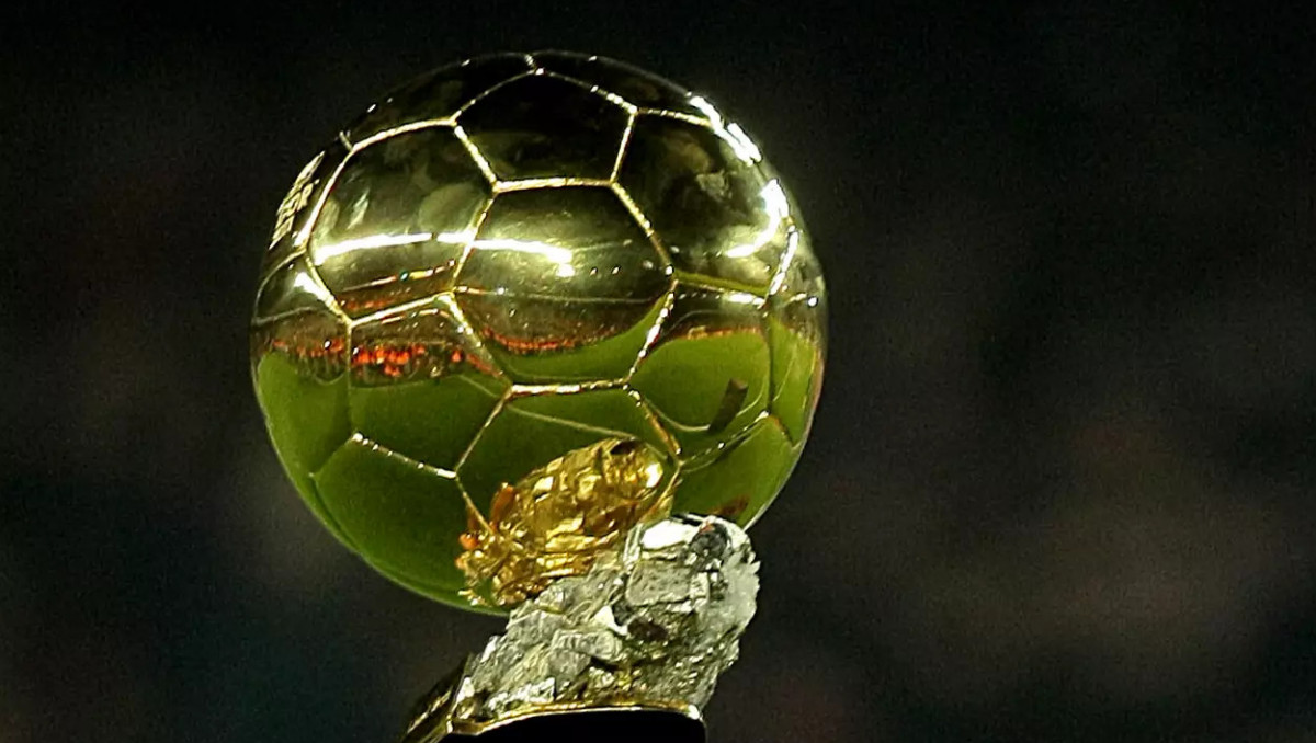 Обладатель "Золотого мяча" дал совет Пересу после поражения от "Барселоны"