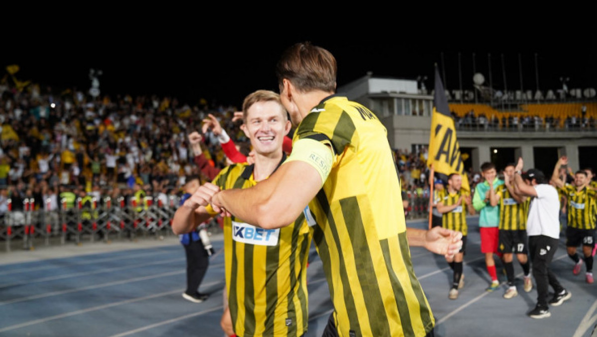 "Кайрат" получил запрос по трансферу лидера за миллион евро: названы клубы