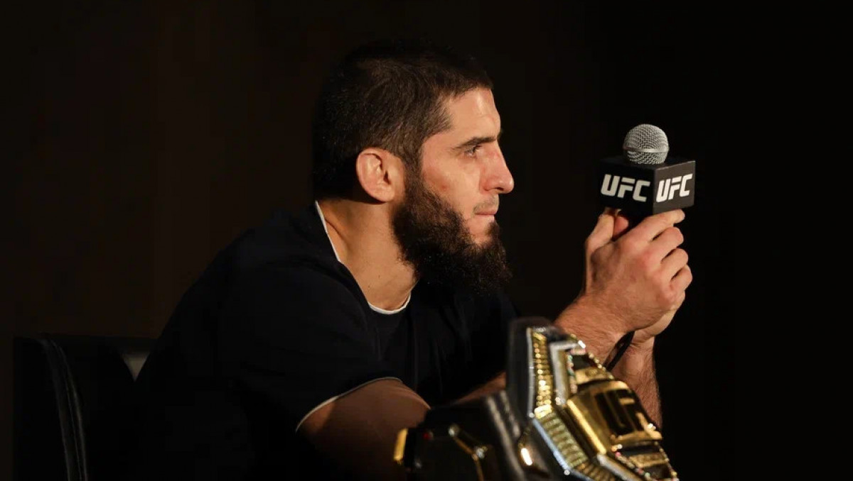 Махачев согласился на бой с непобеждённым казахстанцем в UFC