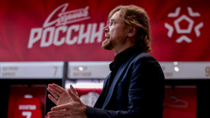 Главный тренер сборной России по футболу Валерий Карпин. ©Михаил Шапаев, РФС