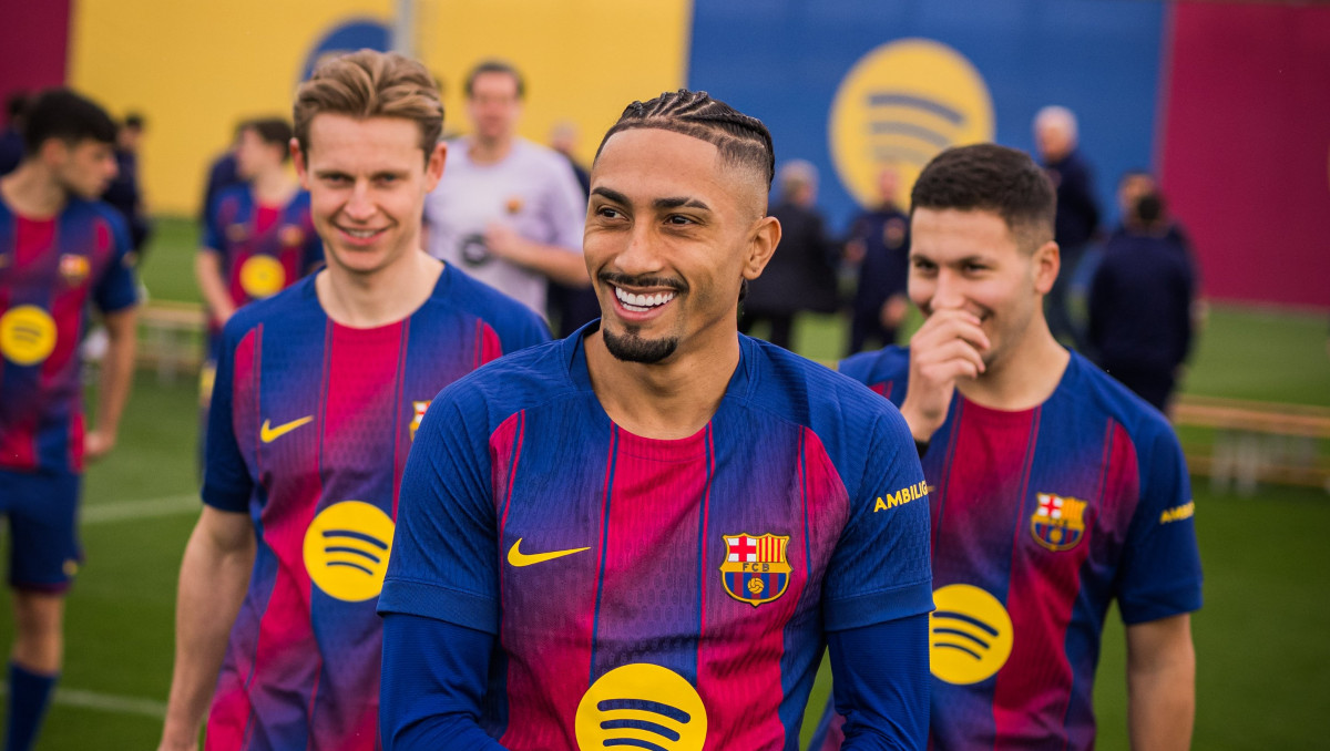 "Барселона" сделала заявление по Рафинье перед матчем Лиги чемпионов