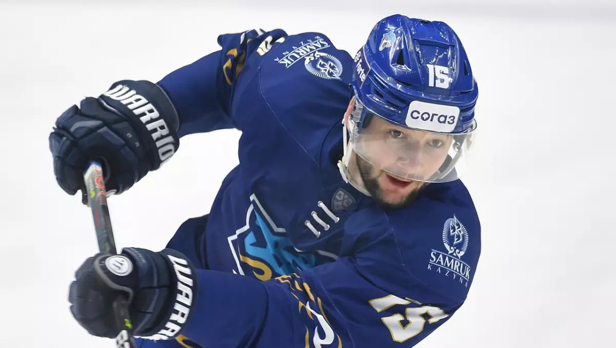 Бывший форвард сборной Казахстана представлен в российском клубе КХЛ