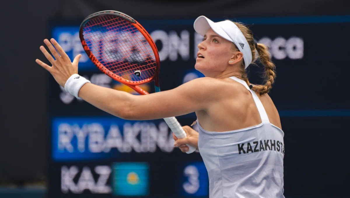 "Безупречная форма": что говорят о победе Рыбакиной на Australian Open