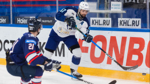 Адиль Бекетаев в игре "Лада" - "Барыс". Фото: ХК "Барыс"©