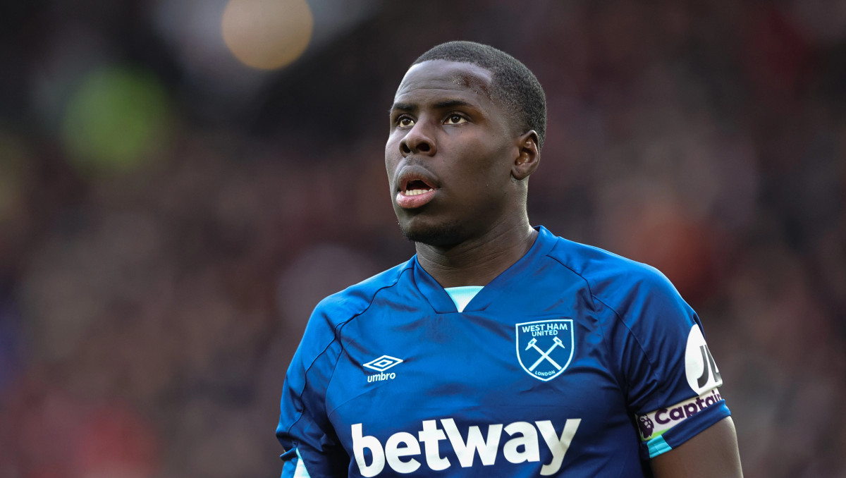 Стали известны детали переговоров двукратного чемпиона АПЛ с клубом из Казахстана