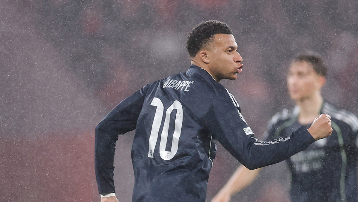 Мбаппе побил рекорд Роналду в Лиге чемпионов и вошёл в историю