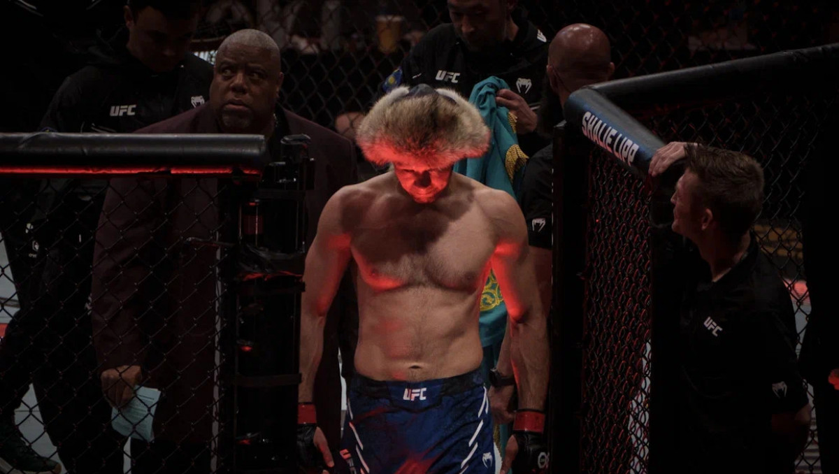 Появились неприятные новости о Шавкате Рахмонове