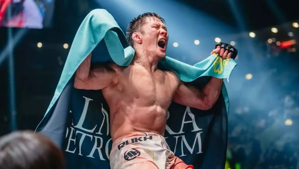 Жалгас Жумагулов согласился заменить Асу Алмабаева в главном бою UFC