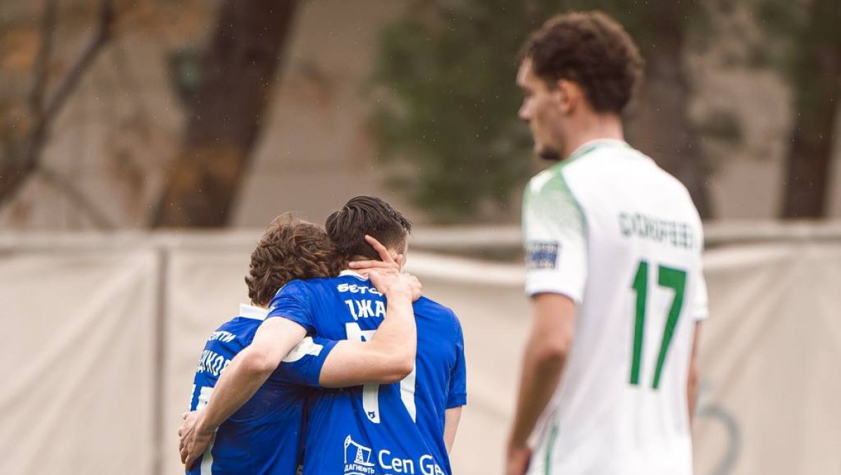 Разгромом завершился матч казахстанского клуба с представителем РПЛ