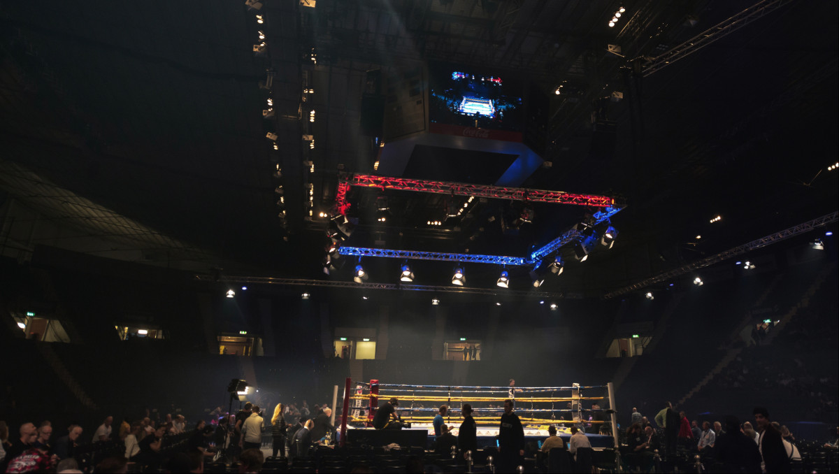 WBC официально лишил пояса чемпиона мира по боксу: известна причина