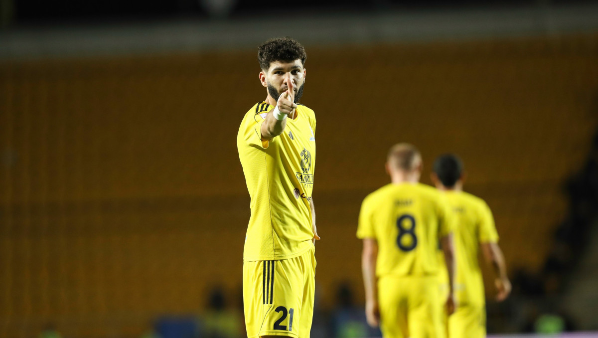 Футболист сборной Казахстана определился со своим будущим