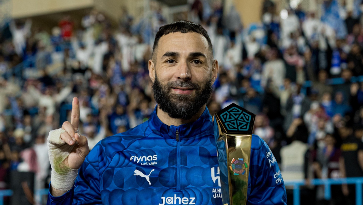 Обладатель "Золотого мяча" оформил хет-трик в дебютном матче за новый клуб