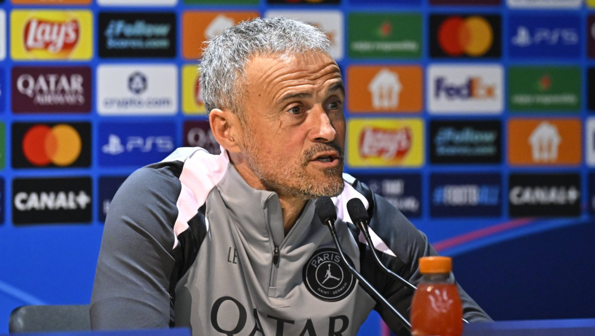 Луис Энрике согласился вернуться в "Барселону" и обозначил трансферы