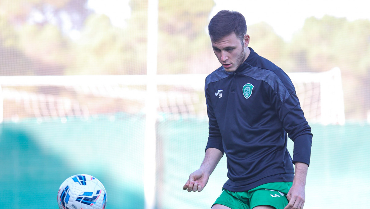 Самородов честно высказался об отношении к трансферу Кенжебека в "Ахмат"