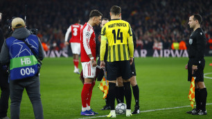 Бен Уайт и Александр Мартынович. Фото: ФК "Кайрат"/Арман Джаксыгулов©