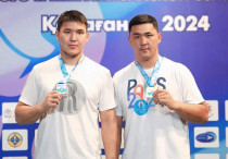 Нурлан (справа) и Даниал Сапарбай. ©instagram.com/nurlannsaparbai