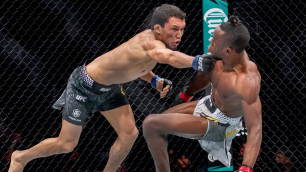 Алиби Идрис против Оди Осборна в UFC. Фото: Justin Renfroe©