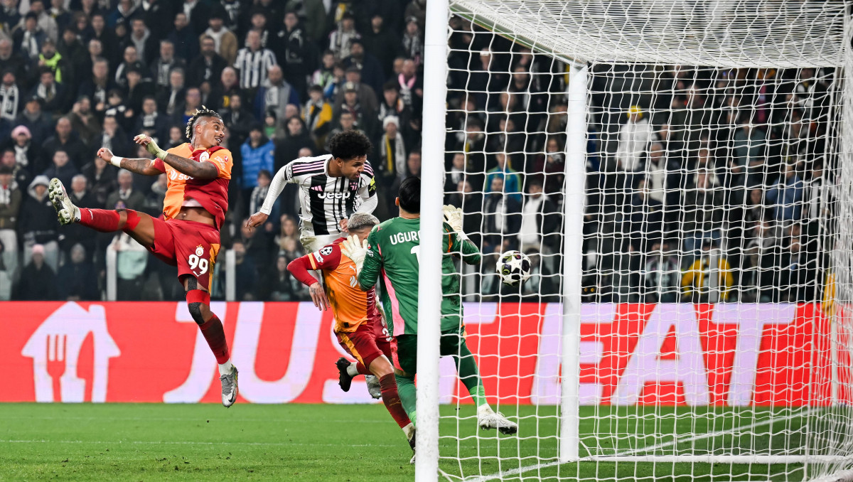 "Ювентус" победил, но вылетел: "Галатасарай" вышел в 1/8 финала Лиги чемпионов