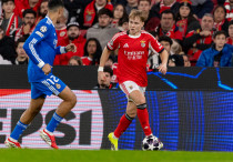 Андреас Шельдеруп (справа) в матче против "Реала". ©Depositphotos/mrogowski_photography