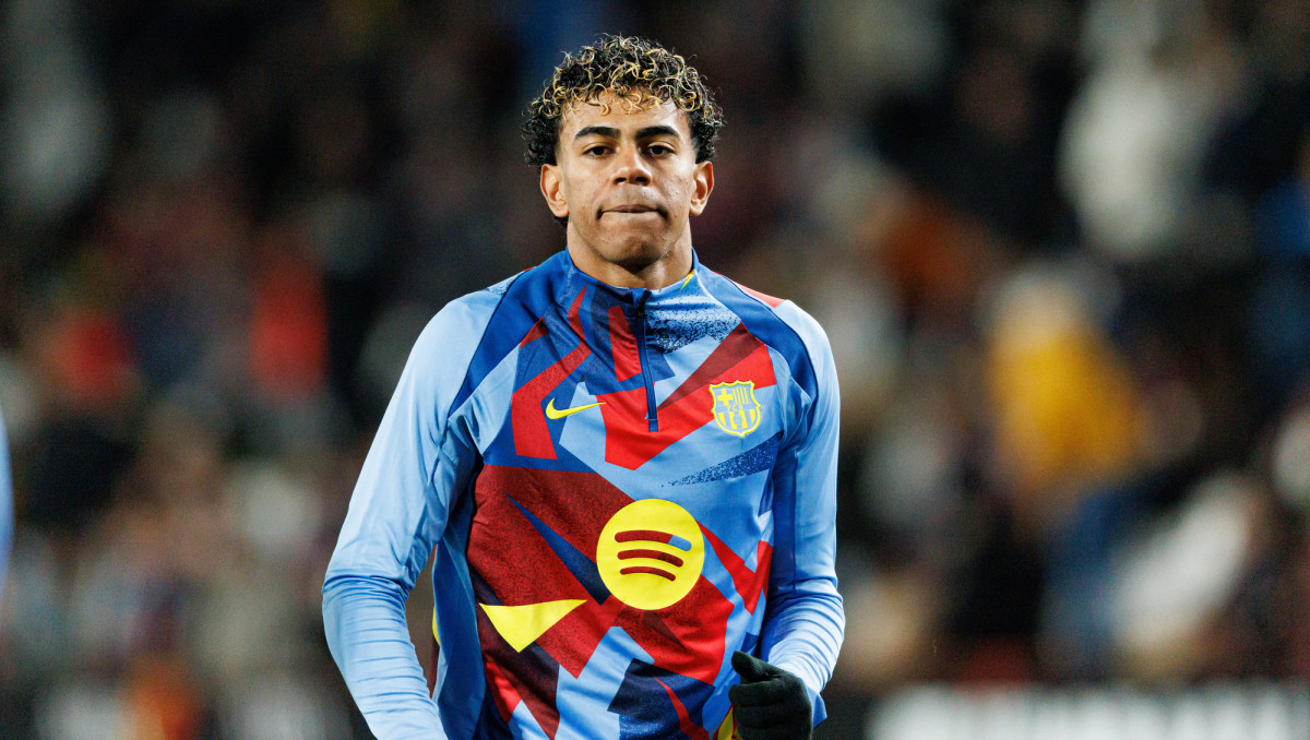 Ямаль выступил против ветерана "Барселоны"