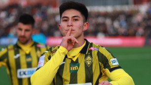 Дастан Сатпаев. Фото: ФК "Кайрат"©