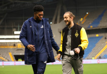 Джеффри Чинеду и Георгий Зария. Фото: ФК "Кайрат"/Арман Джаксыгулов©