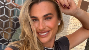 ©instagram.com/arynasabalenka/