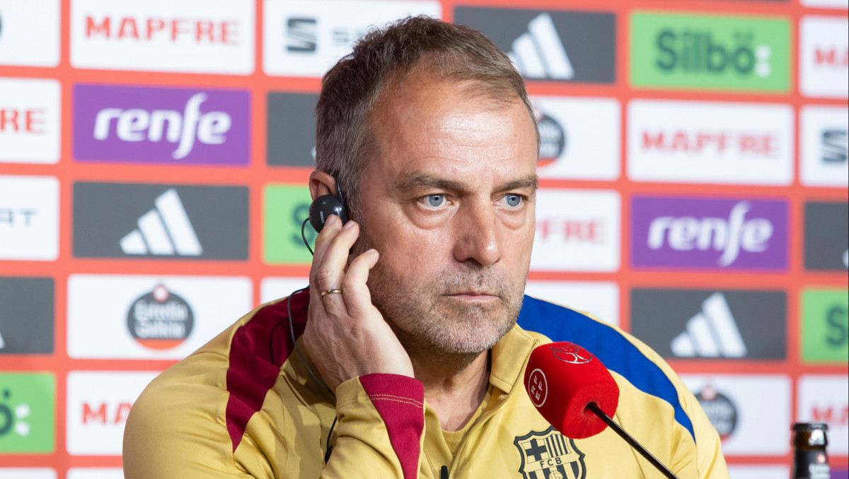 Флик может уйти из "Барселоны": названа причина