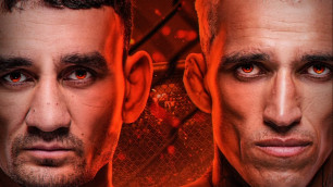 Макс Холлоуэй и Чарльз Оливейра. Фото: FB/Mestre Rong Long©