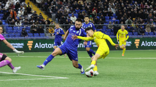 Максат Абраев перед забитым голом в ворота "Жетысу". Фото: ФК "Астана"©