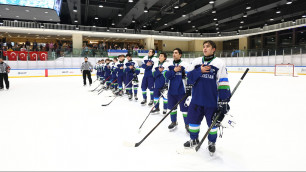 Юношенская сборная Узбекистана по хоккею. ©ФХУ