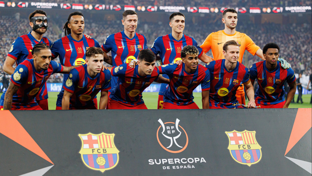 "Барселона" решила перехватить бесплатный трансфер у "Арсенала"