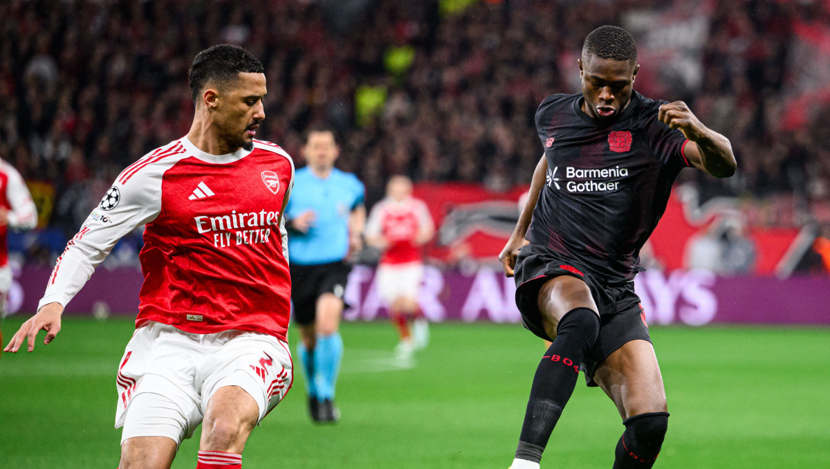 Гол на 89-й минуте спас "Арсенал" от поражения в Лиге чемпионов