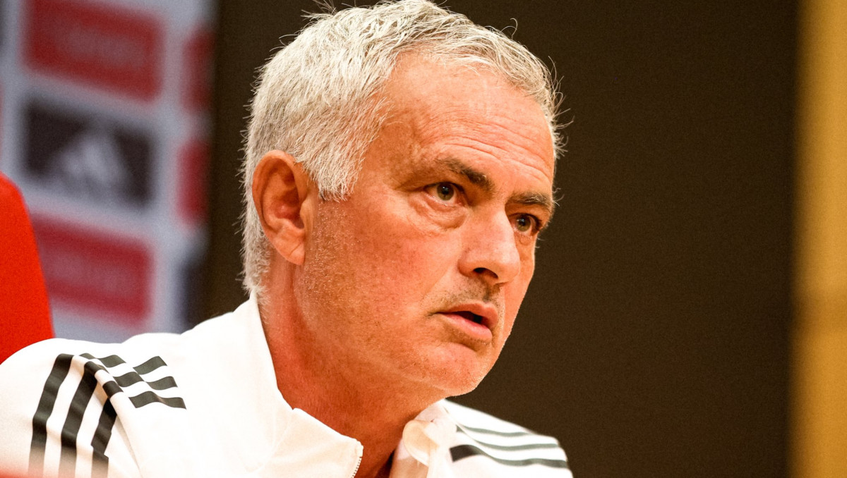 Моуринью дисквалифицирован и оштрафован: что случилось в матче с "Порту"?