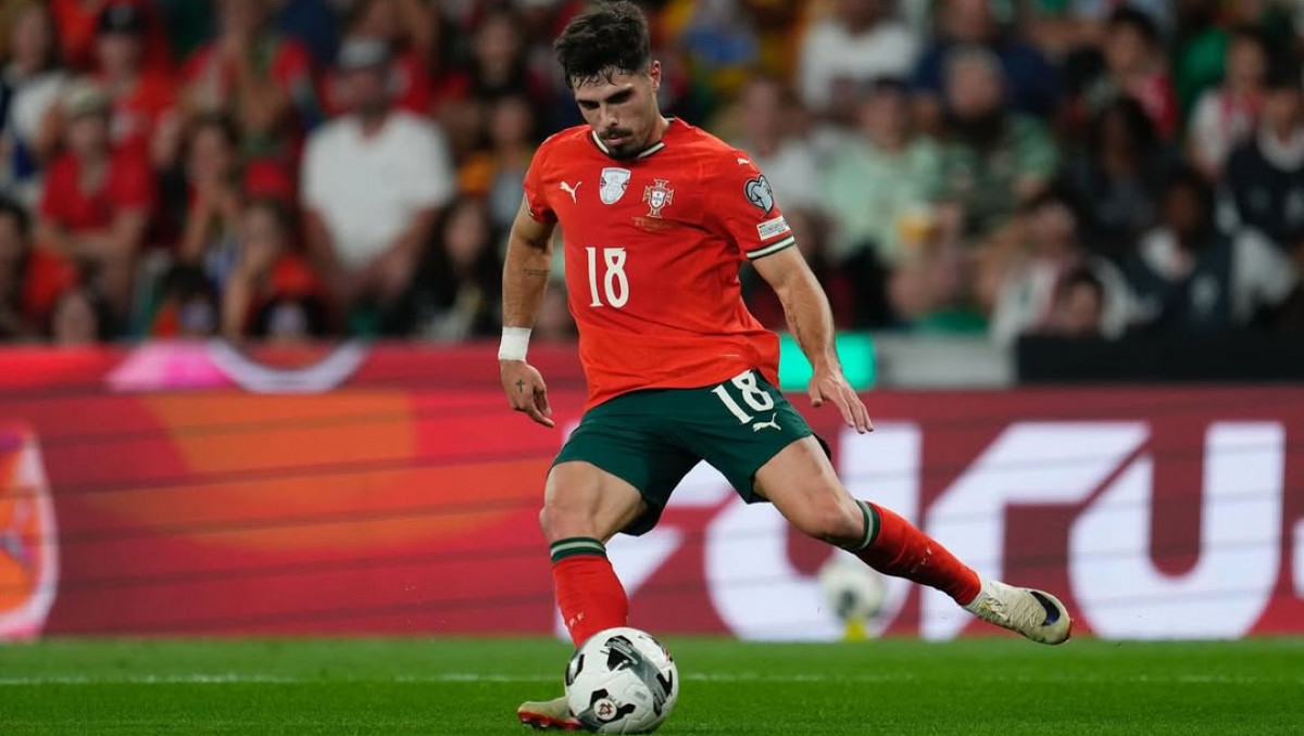 "Барселона" рассматривает трансфер вингера сборной Португалии