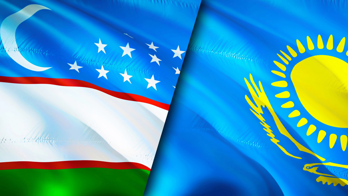 Казахстан нокаутом выиграл золото в финале с Узбекистаном на турнире World Boxing