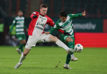 Галымжан Кенжебек в дебютном матче за "Ахмат". Фото: ФК "Локомотив"©