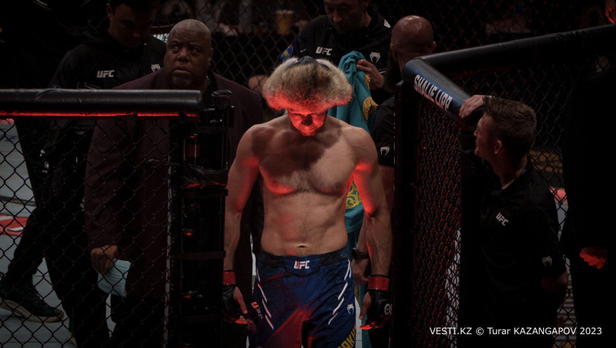 Жёсткая угроза Рахмонову и Махачеву? Чимаев привёл в UFC своего титулованного друга