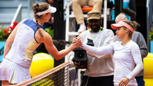 Елена Рыбакина и Юлия Путинцева после очного матча в Мадриде (2024). Фото: Jimmie48©