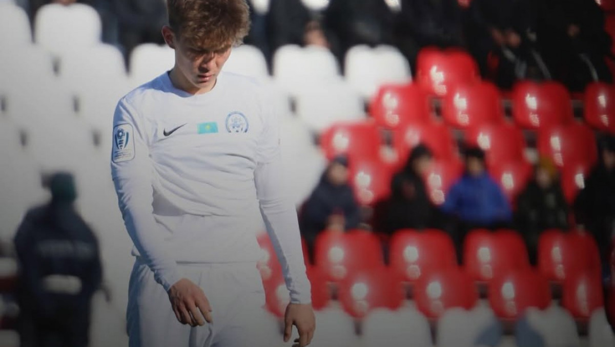 Полузащитник сборной Казахстана высказался об удалении в матче КПЛ